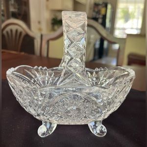 Beautiful basket crystal Vase.